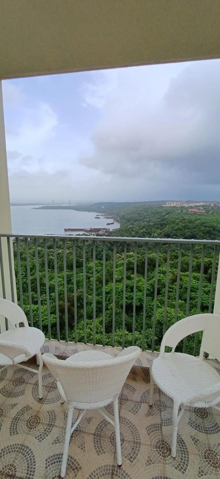 Good Stay 2Bhk Pool Apartment 10 Mins From Dabolim Airport Goa 102 Consua Eksteriør bilde